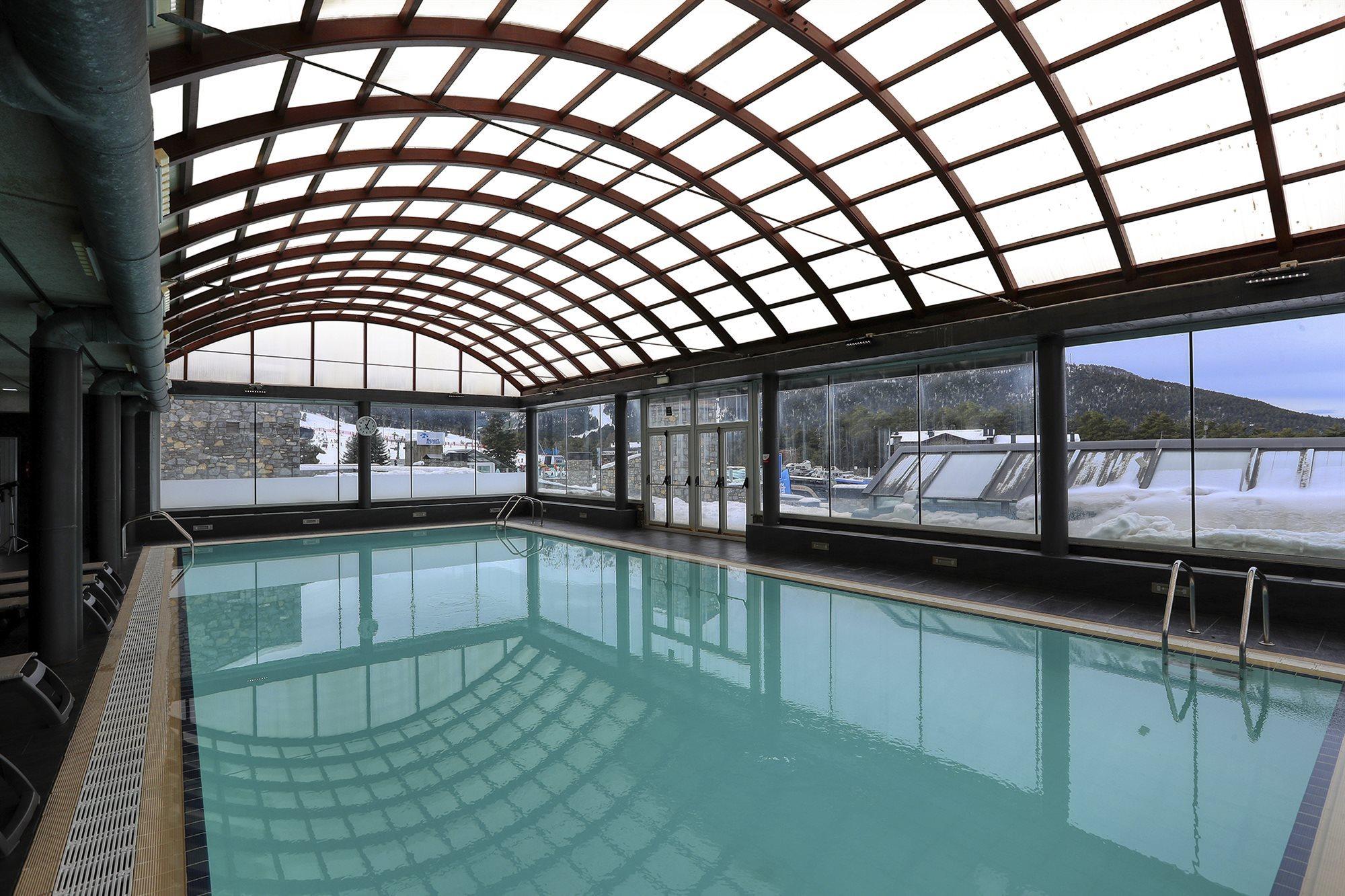 Guitart La Molina Aparthotel & Spa Exterior foto
