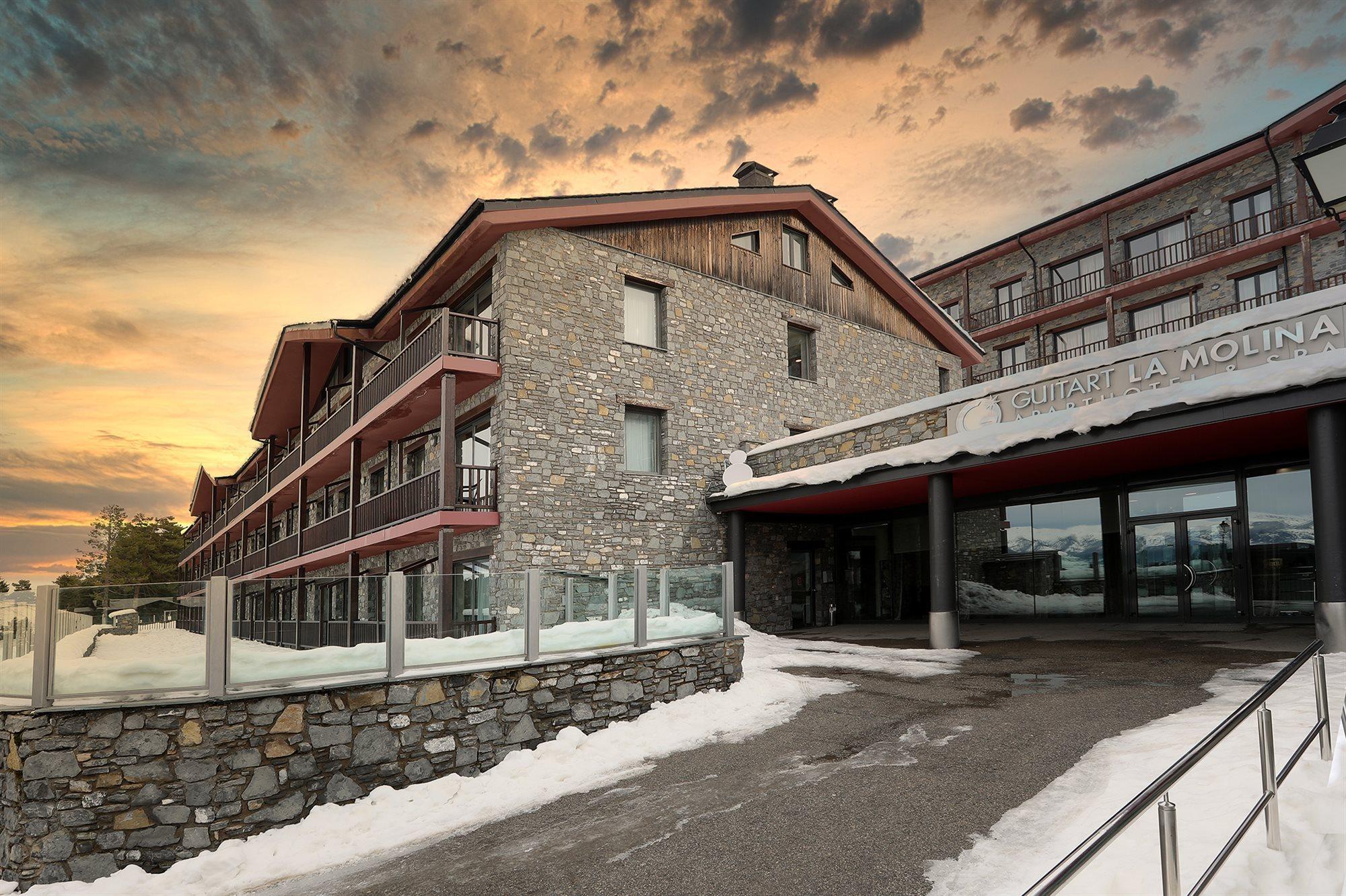 Guitart La Molina Aparthotel & Spa Exterior foto