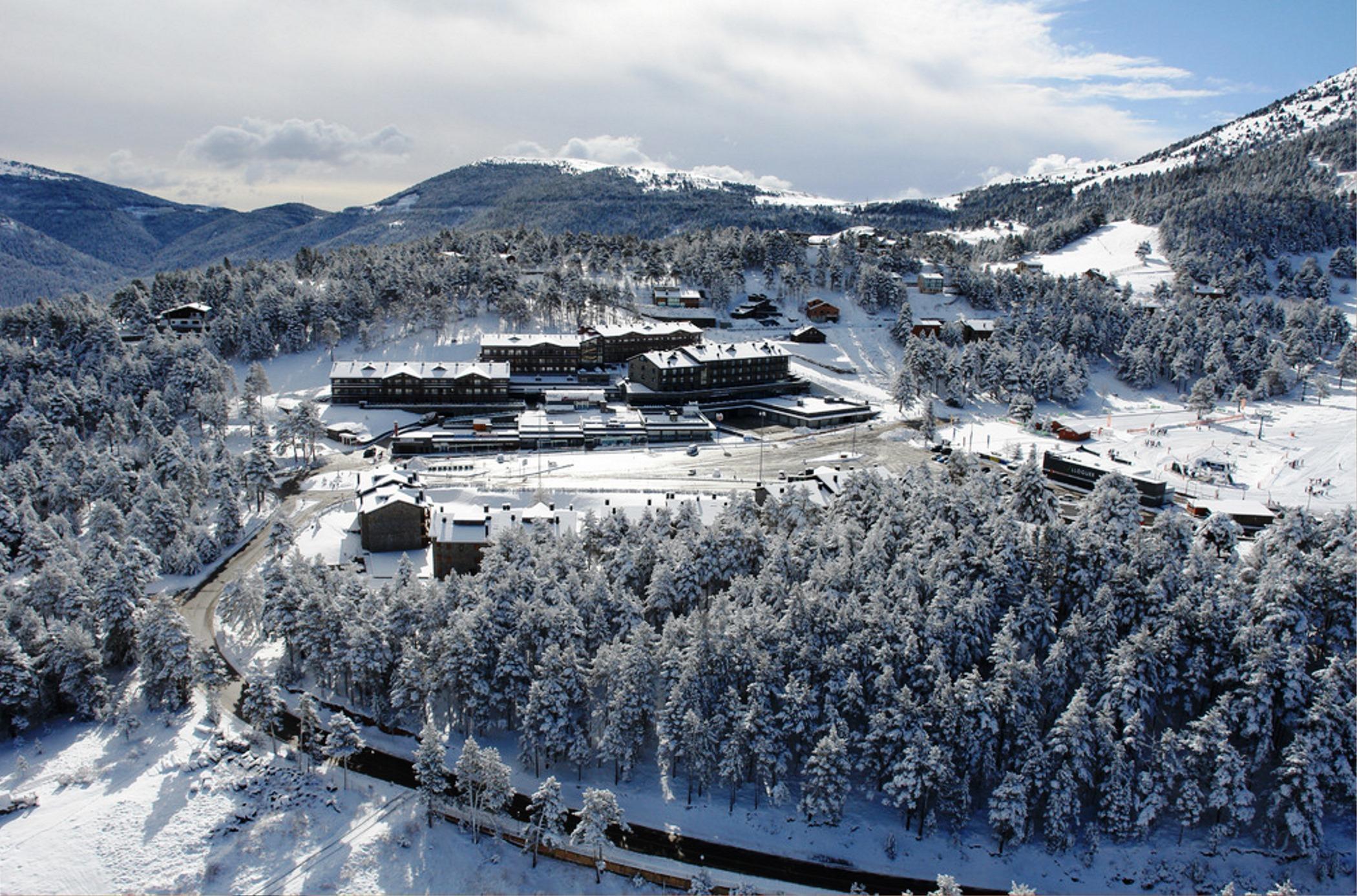 Guitart La Molina Aparthotel & Spa Exterior foto
